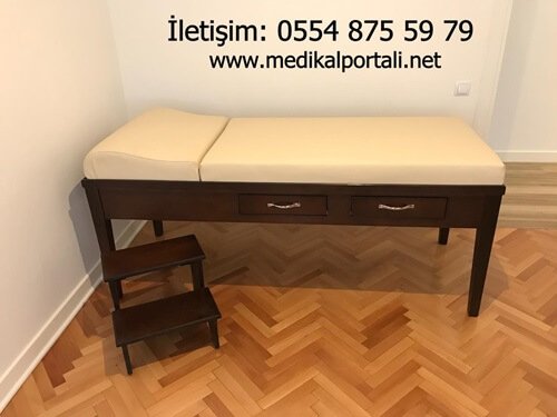Ahşap Muayene Masası 2